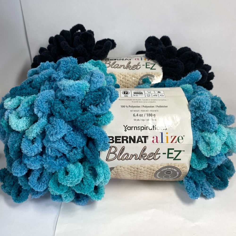 Bernat Alize Blanket-EZ Yarn - Blue and Black 2 skeins